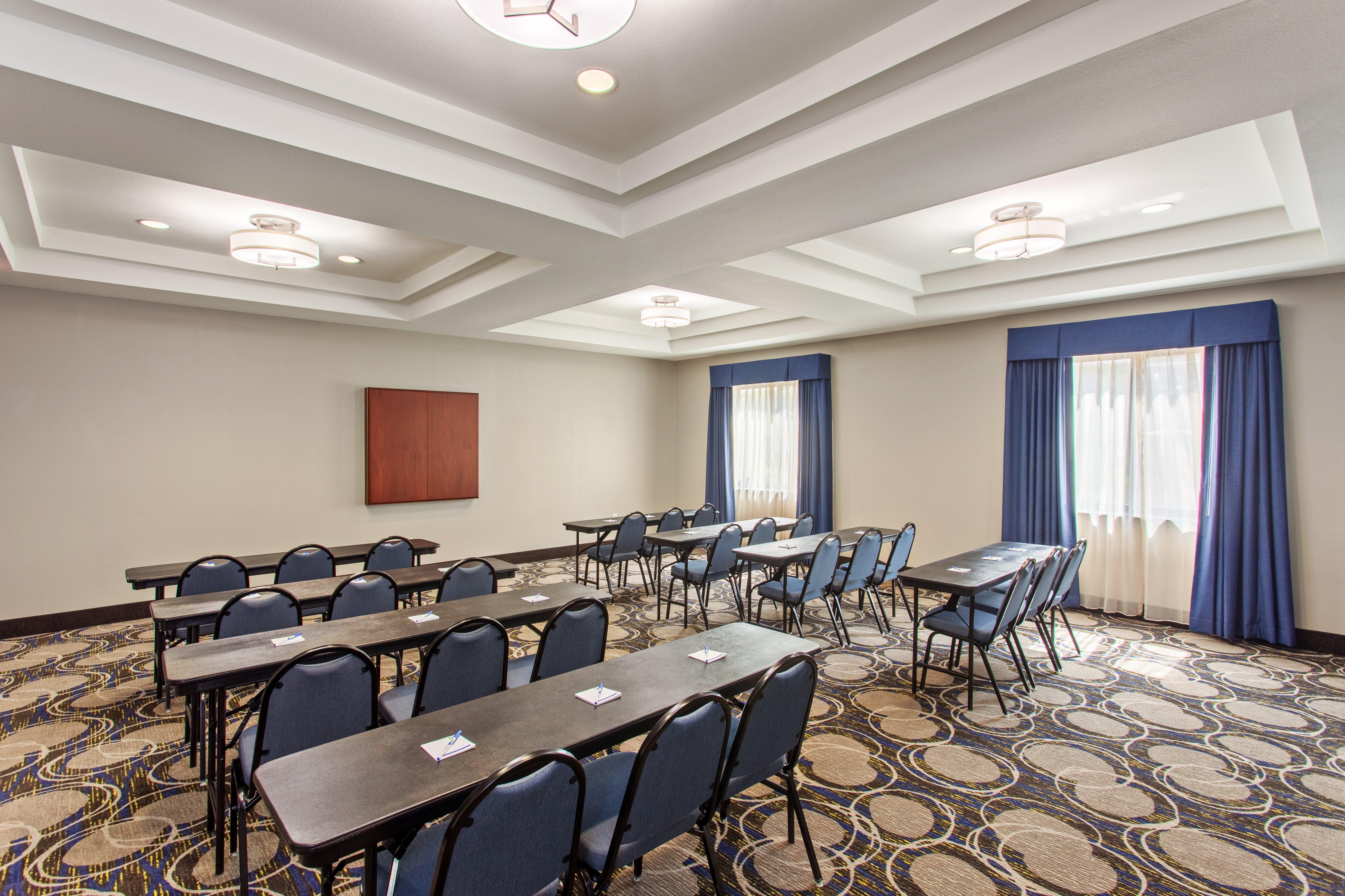 Holiday Inn Express & Suites Wharton By Ihg Exteriér fotografie