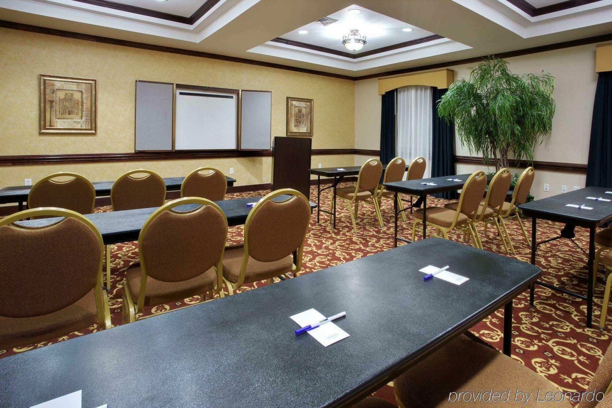 Holiday Inn Express & Suites Wharton By Ihg Zařízení fotografie